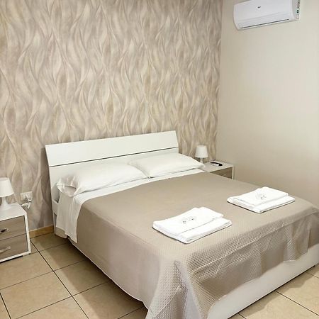 Rooms & Restaurant Il Castagneto Campagna Εξωτερικό φωτογραφία