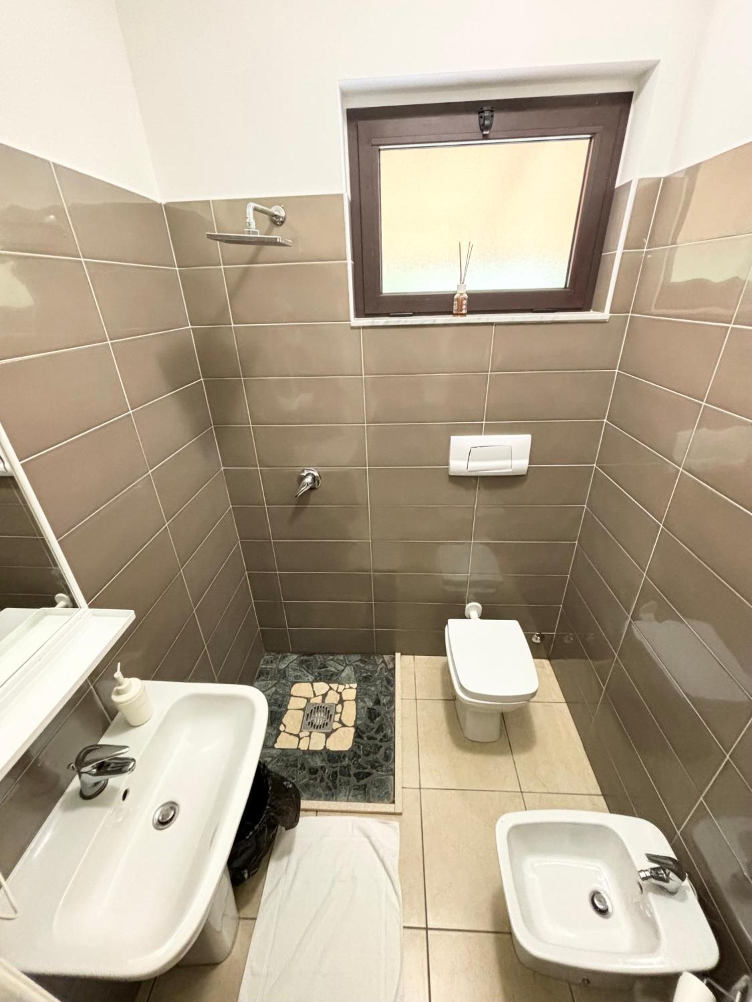 Rooms & Restaurant Il Castagneto Campagna Εξωτερικό φωτογραφία