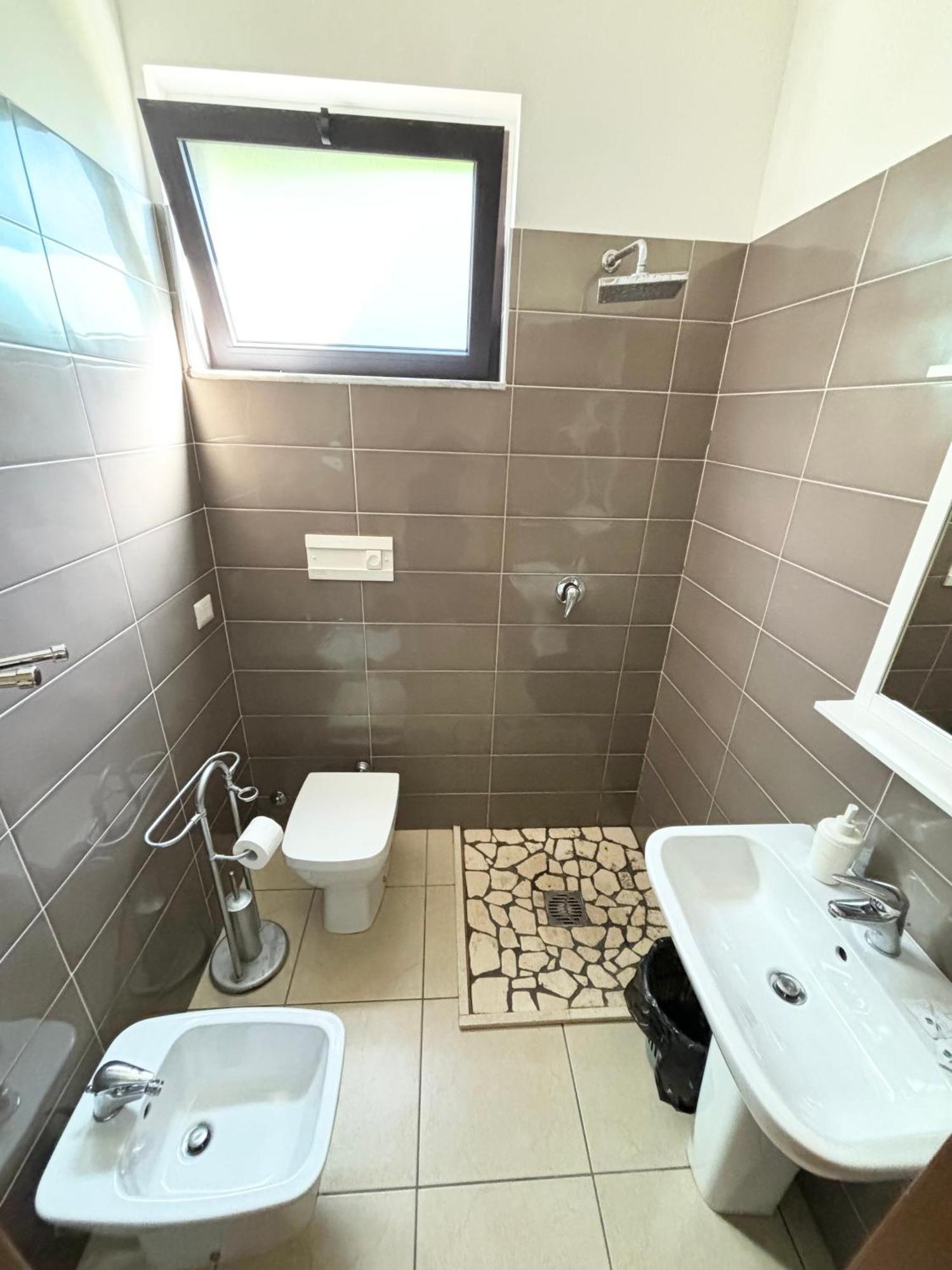 Rooms & Restaurant Il Castagneto Campagna Εξωτερικό φωτογραφία